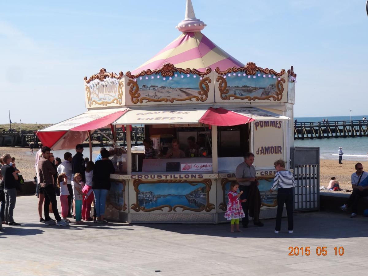 Juno Courseulles-sur-Mer Exterior foto