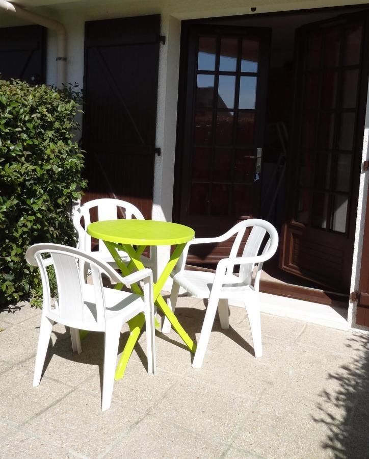 Juno Courseulles-sur-Mer Exterior foto